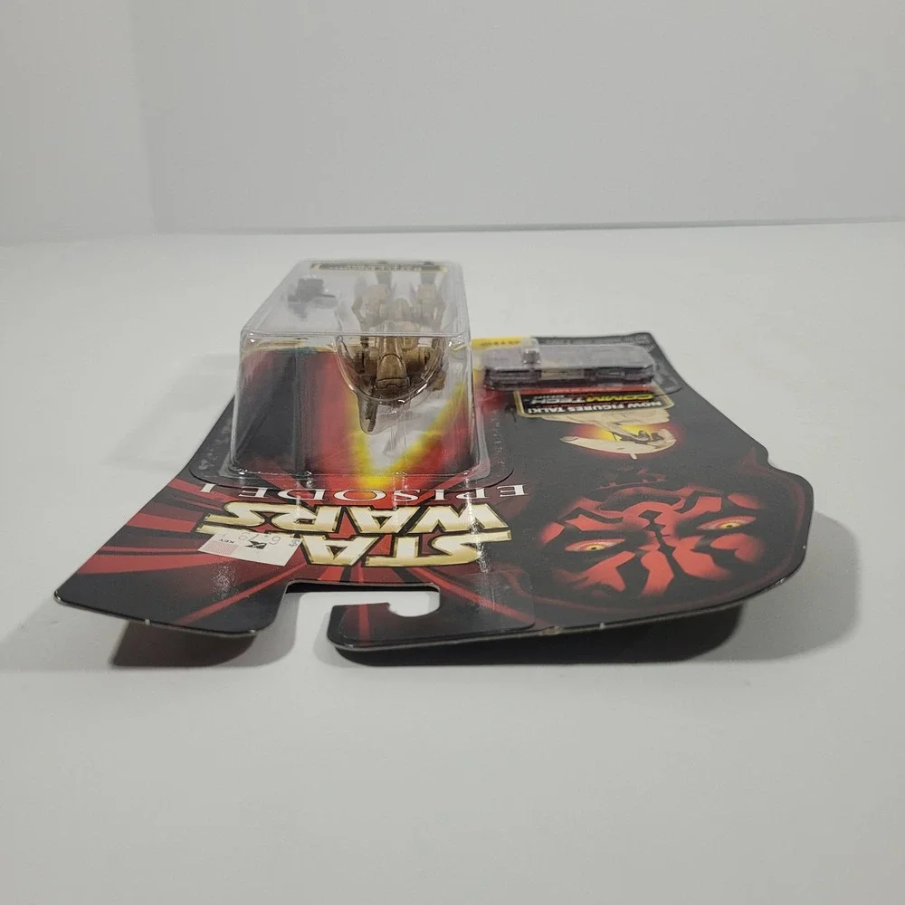 Star Wars Episode I Battle Droid Action Figure with Blaster Rifle Hasbro 1998